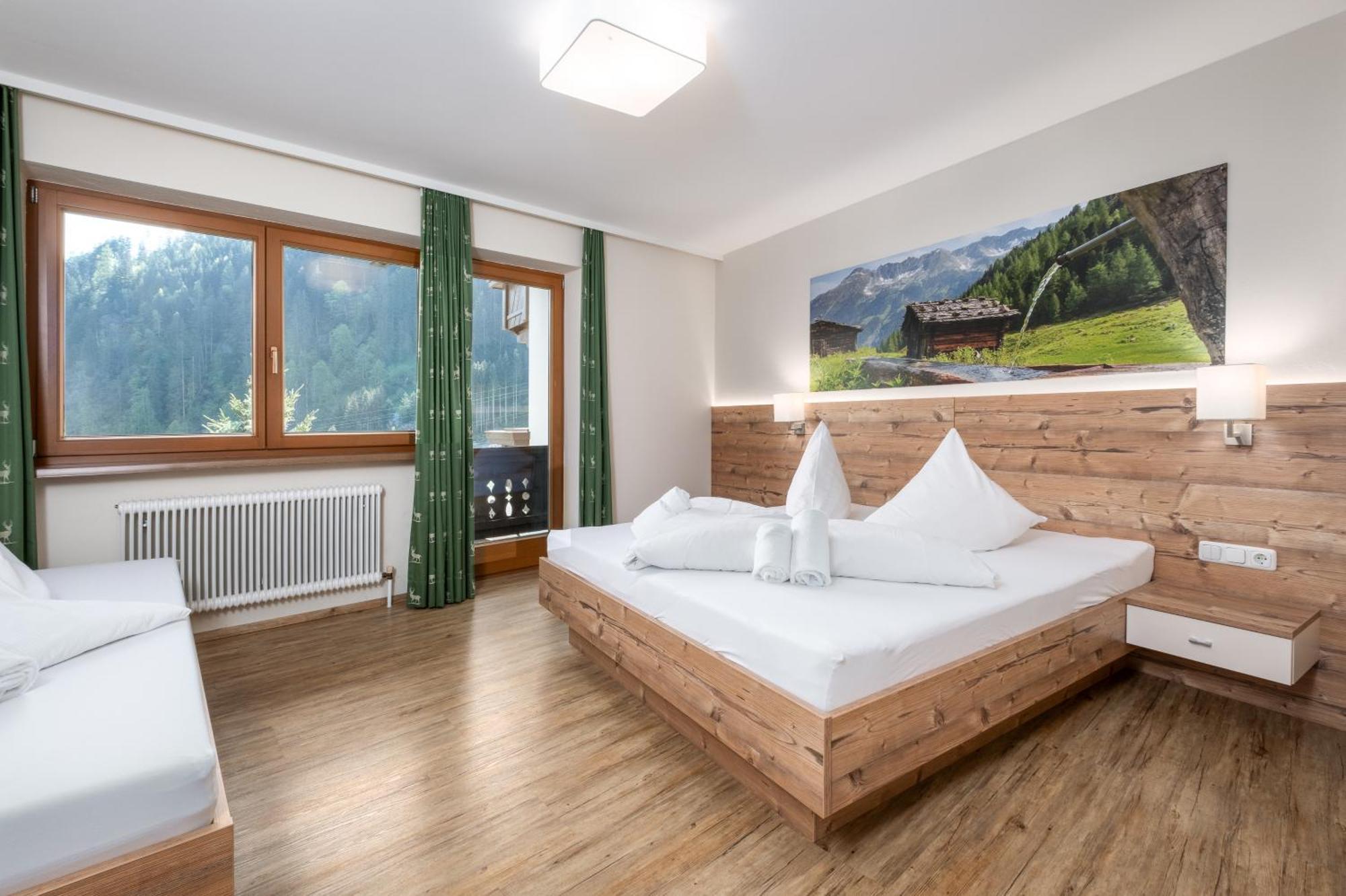 Haus Tuxerklamm Apartment Майерхофен Екстериор снимка